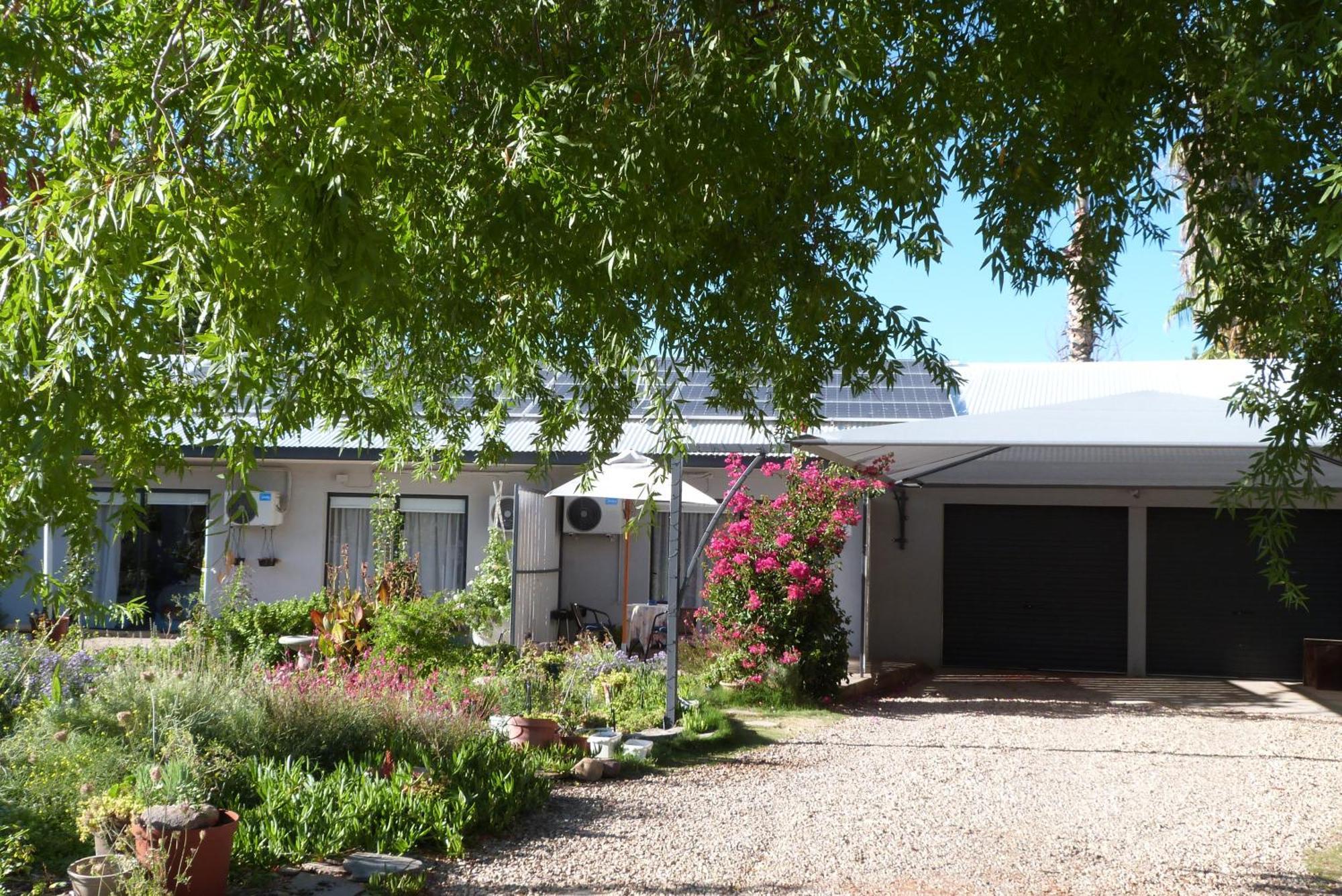 Hannah'S Haven Studio Deluxe - No Loadshedding Lejlighed Beaufort West Eksteriør billede